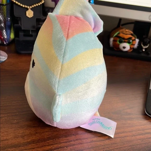 Colorful Plush Toy - Picture 4 of 6